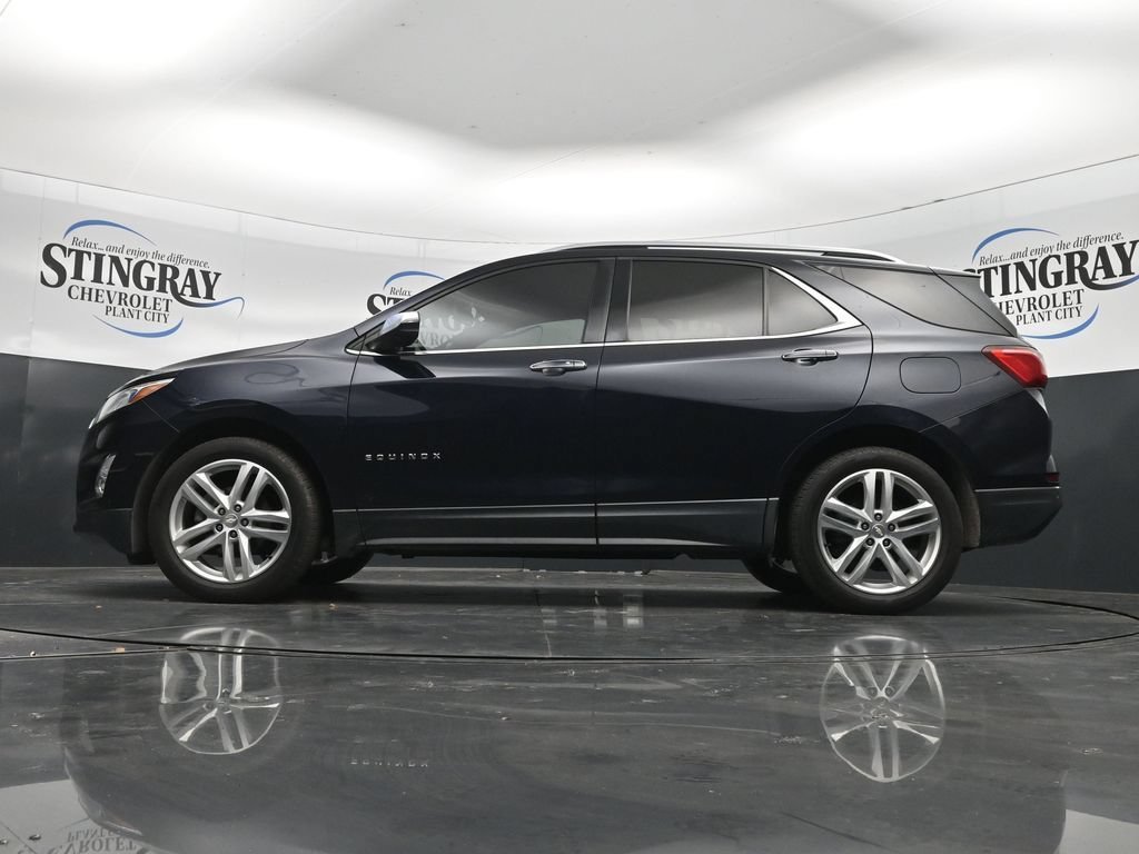 Used 2021 MIDNIGHT BLUE METALLIC Chevrolet Premier image 29