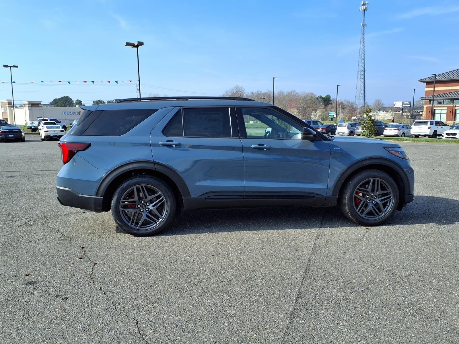 New 2026 Vapor Blue Metallic Ford ST-Line image 11