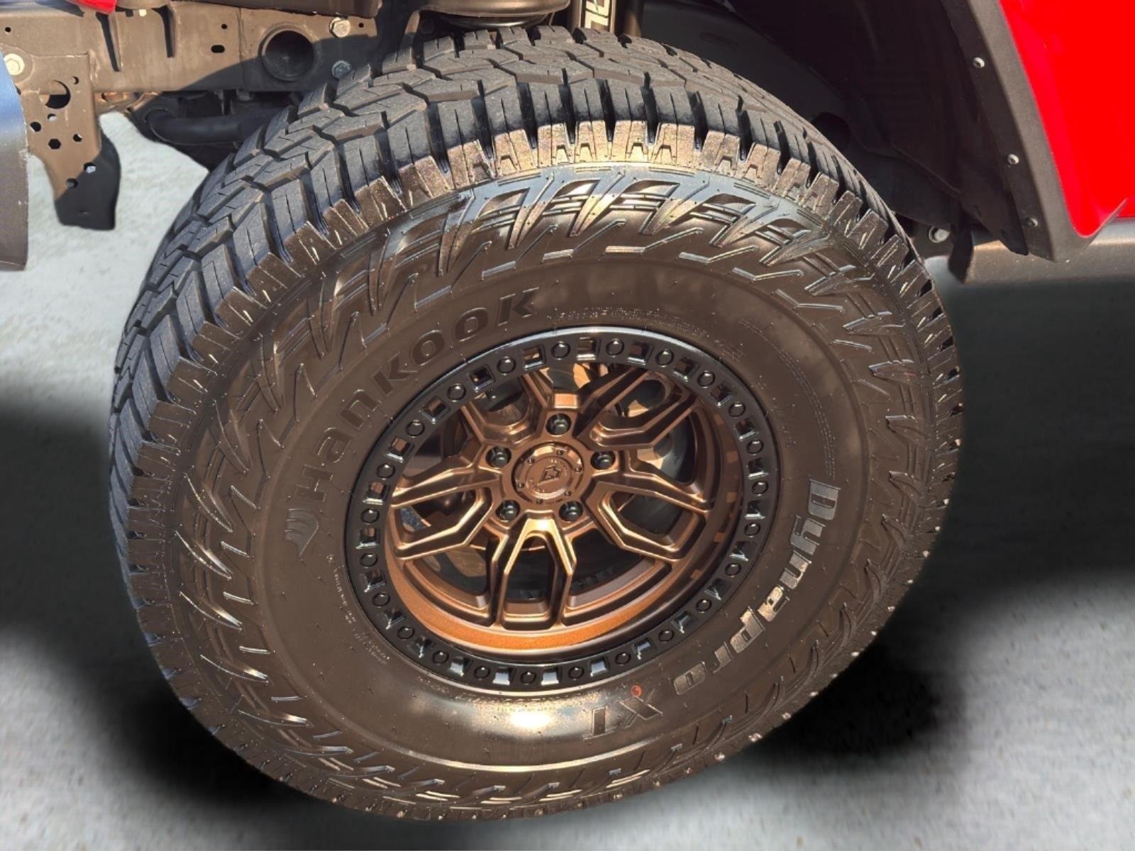 Used 2023 Firecracker Red Clearcoat Jeep Rubicon image 13