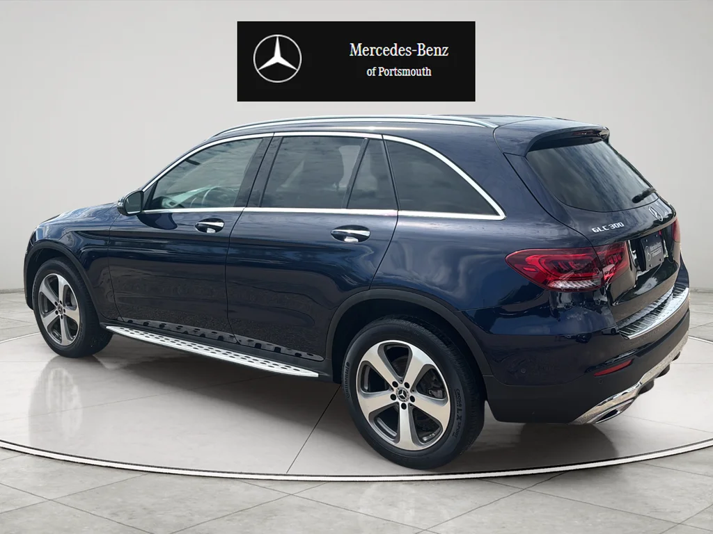 Used 2021  Mercedes-Benz GLC 300 image 3