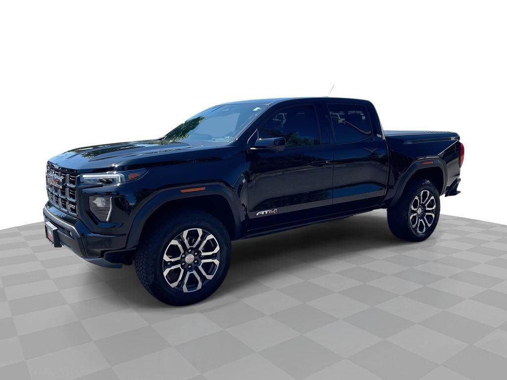 2023 GMC Canyon 4WD AT4 Crew Cab Short Box's photo