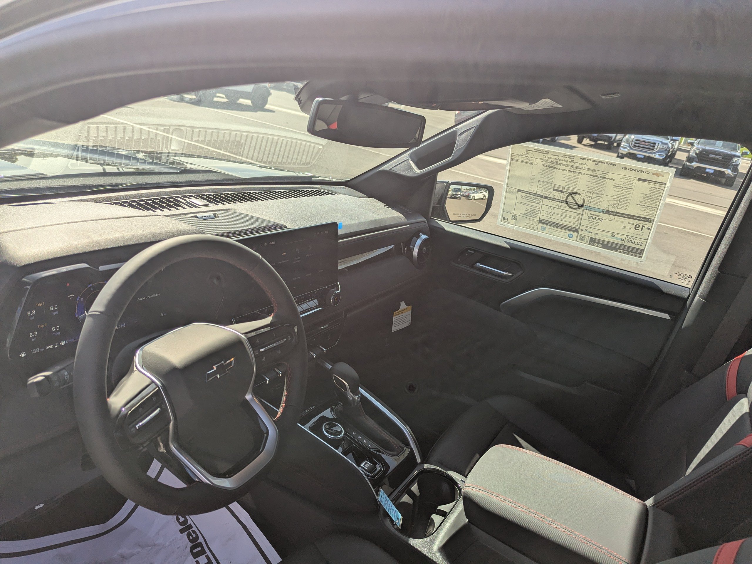 2026 Chevrolet Colorado Z71 - Photo 12