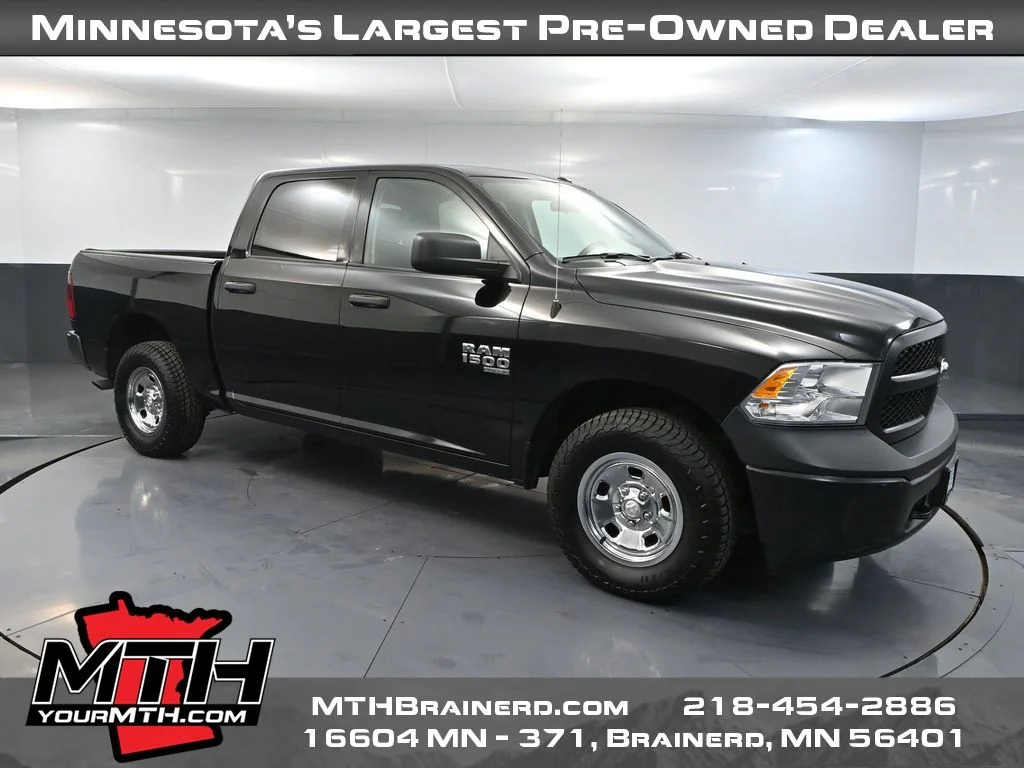 2019 RAM 1500 Classic Tradesman 4x4 Crew Cab 5'7's photo