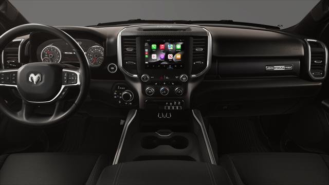 New 2026 Diamond Black Crystal Pearl-Coat Exterior Paint RAM Big Horn/Lone Star image 6