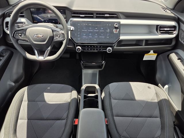 New 2027 Sterling Grey Metallic Chevrolet LT image 9