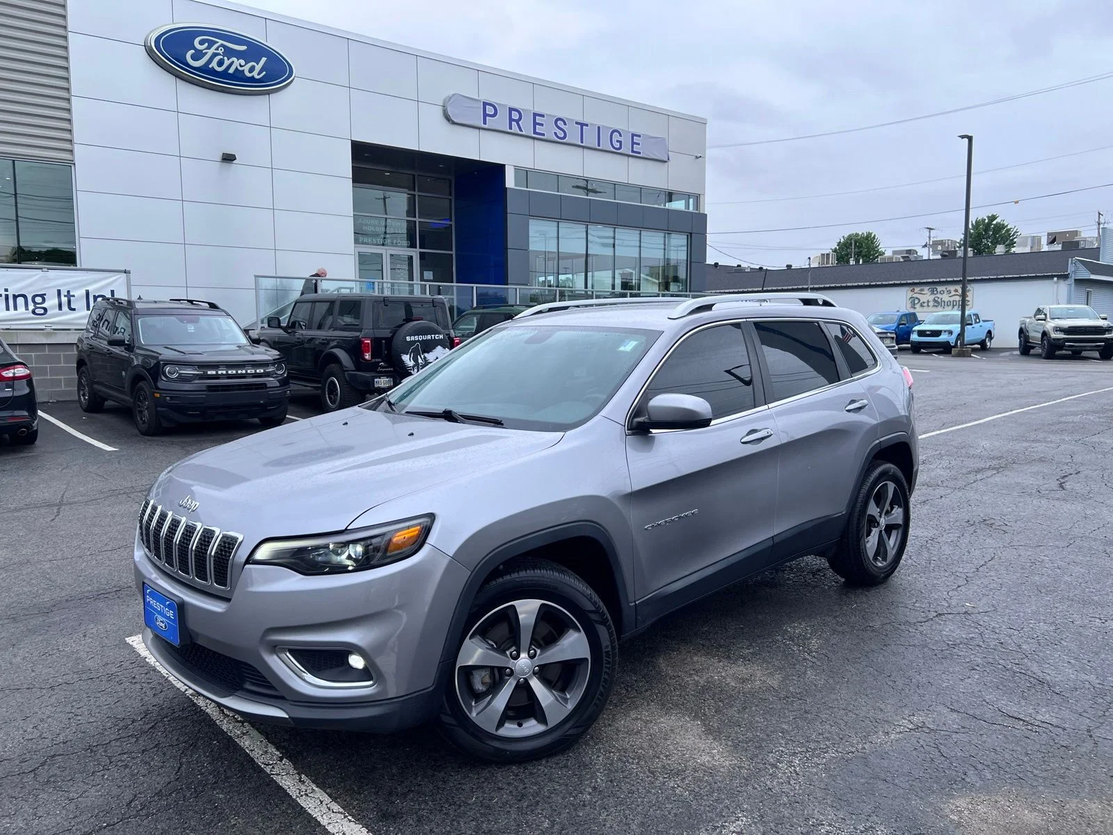 2019 Jeep Cherokee Limited 4X4's photo