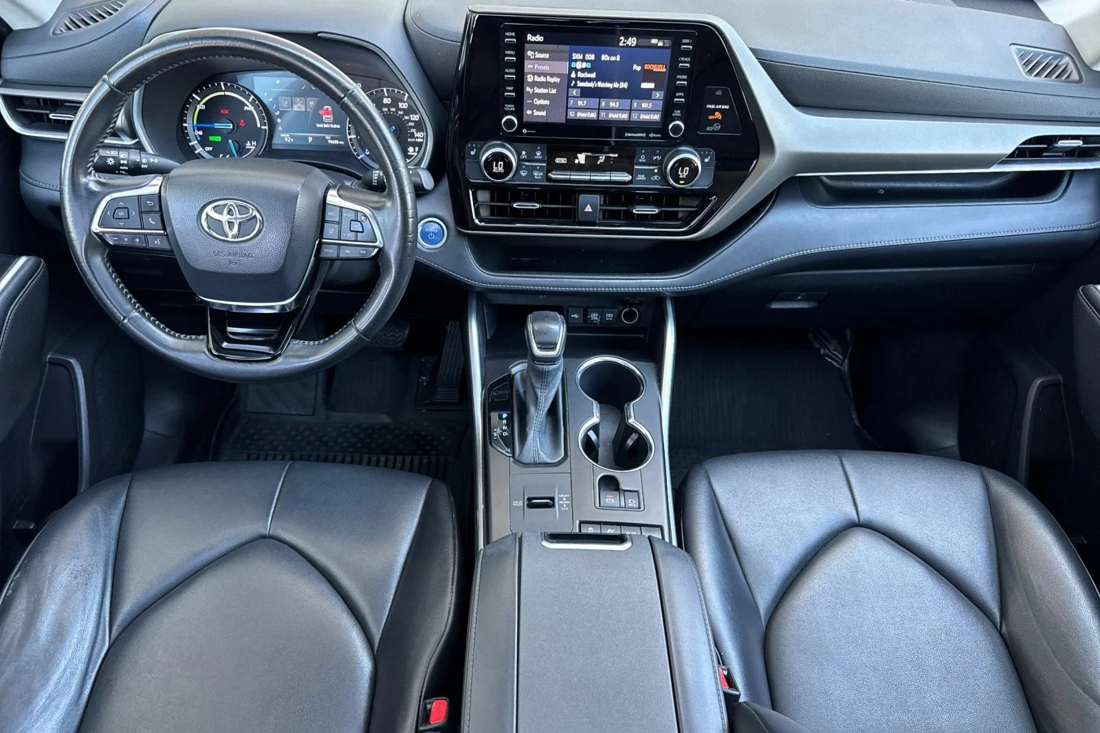 Used 2021 Celestial Silver Toyota Hybrid XLE image 14