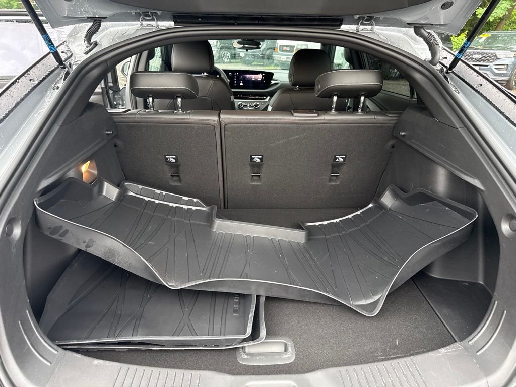 Used 2024 Gray Buick Preferred image 14