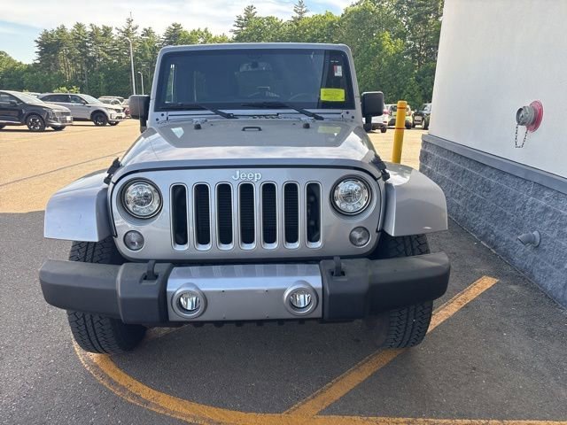 Certified Used 2017 Billet Silver Metallic Clearcoat Jeep Sahara image 2