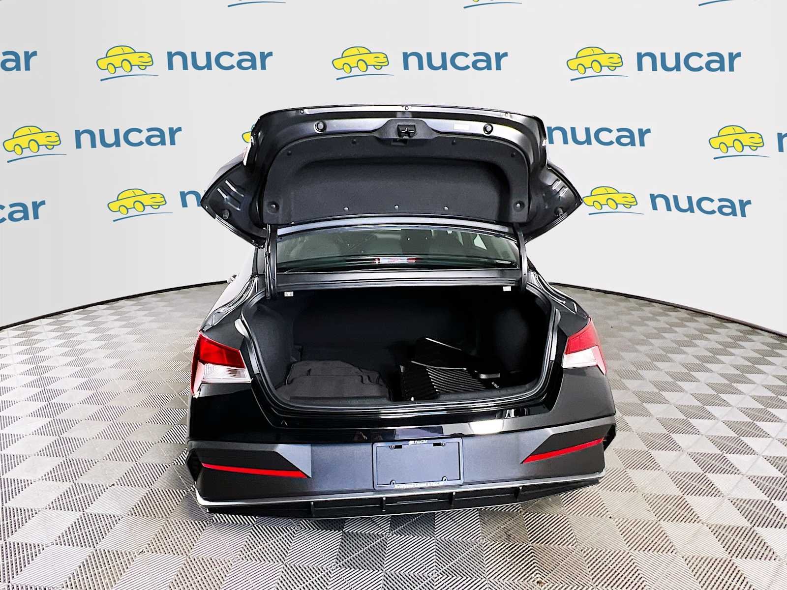 Certified Used 2025 Abyss Black Hyundai SE image 25