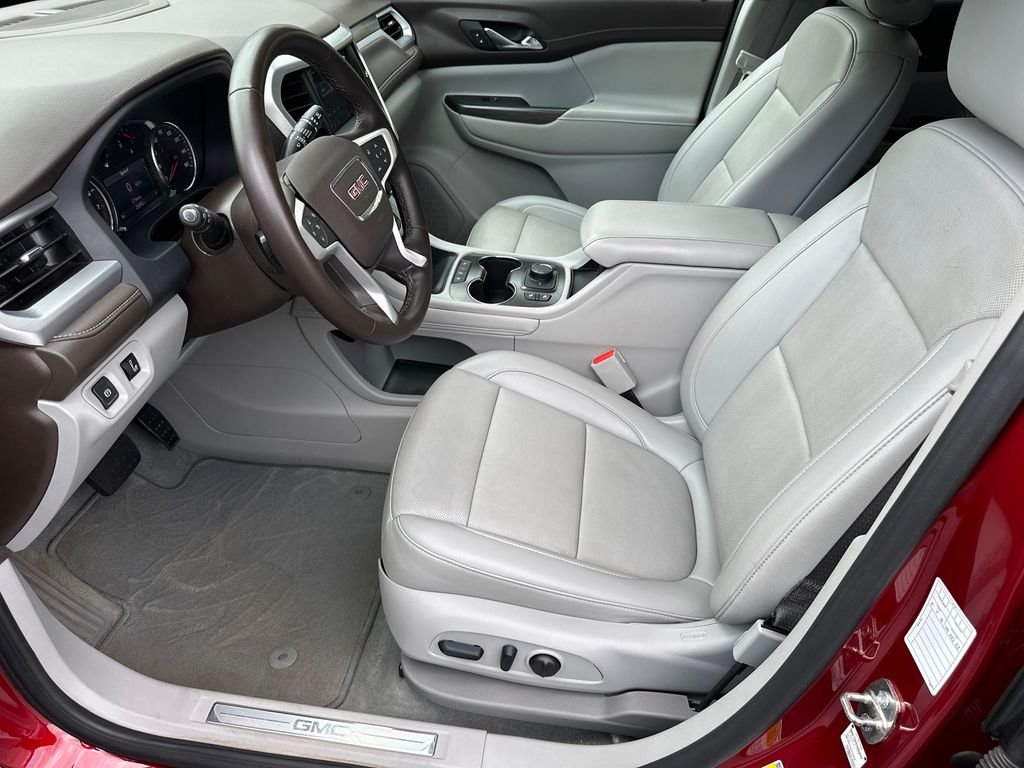 Used 2023 Red GMC SLT image 9