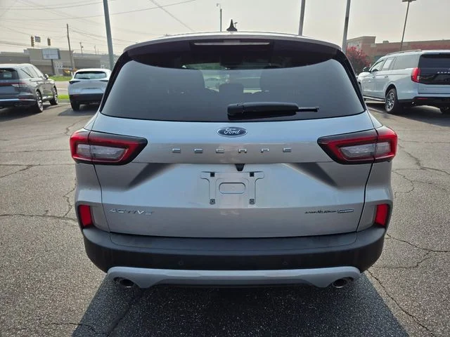 Used 2023 Silver Ford Active image 7