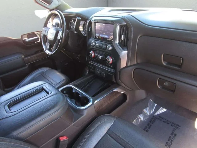 Used 2020 Pacific Blue Metallic GMC Denali image 9
