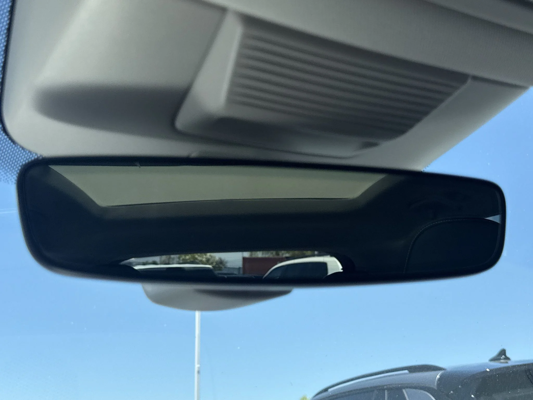 New 2026 Platinum Gray Metallic Volkswagen SE image 28