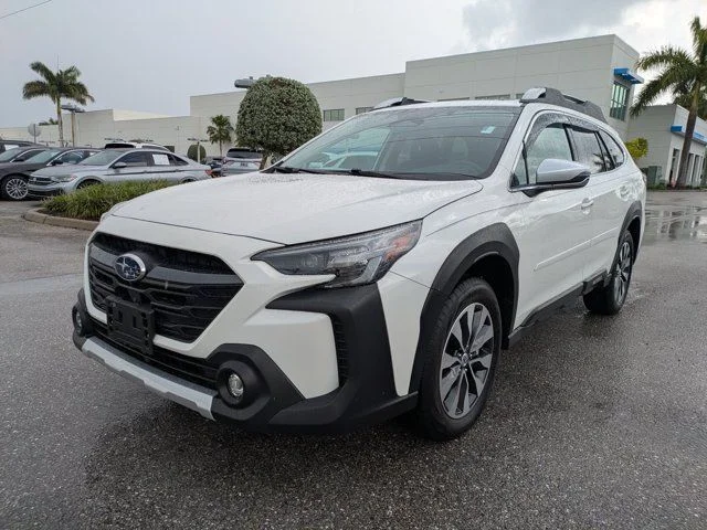 2025 Subaru Outback Touring XT's photo