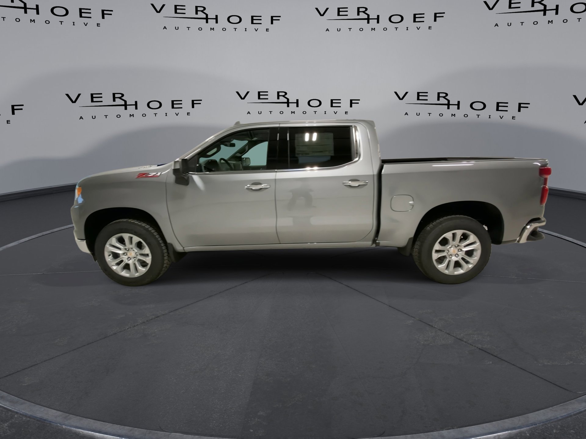 2026 Chevrolet Silverado 1500 LTZ - Photo 5