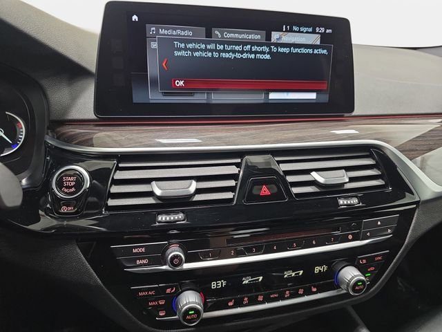 Used 2018 Alpine White BMW 530i xDrive image 19