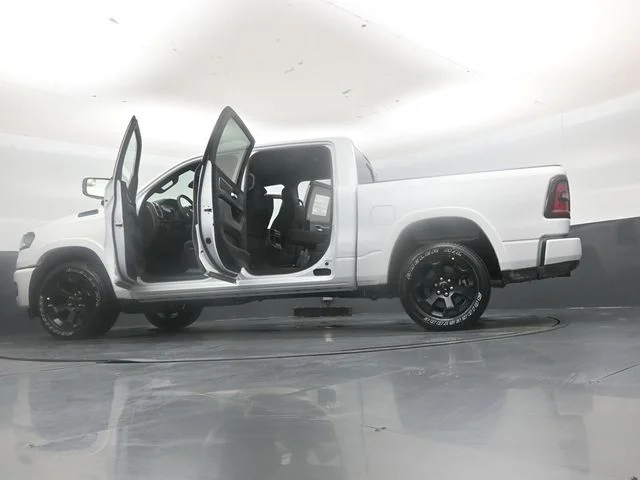 New 2026 Bright White Clear-Coat Exterior Paint RAM Big Horn/Lone Star image 54