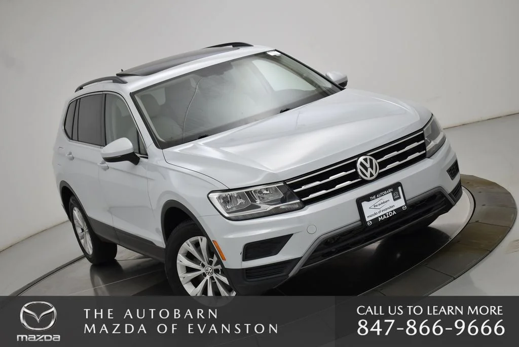 Used 2019 Volkswagen Tiguan SE with VIN 3VV2B7AX1KM015082 for sale in Evanston, IL