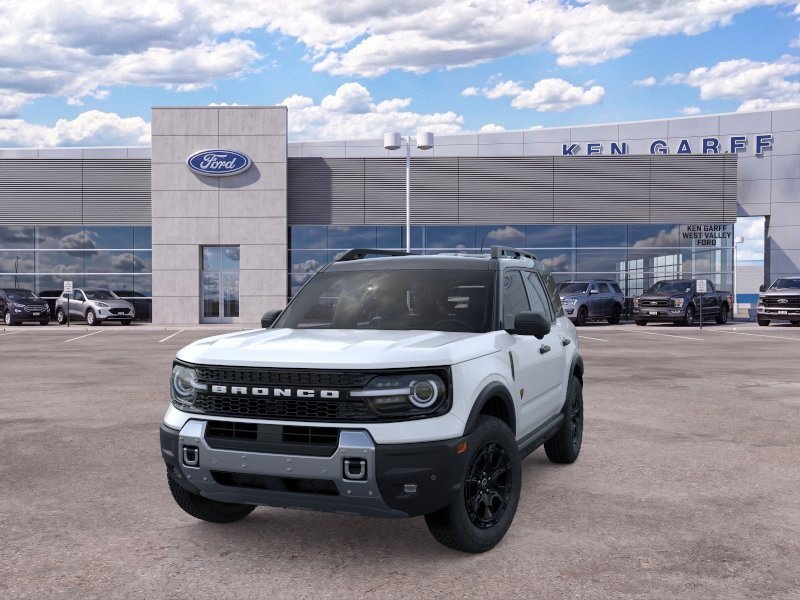 New 2026 Oxford White Ford Badlands image 2