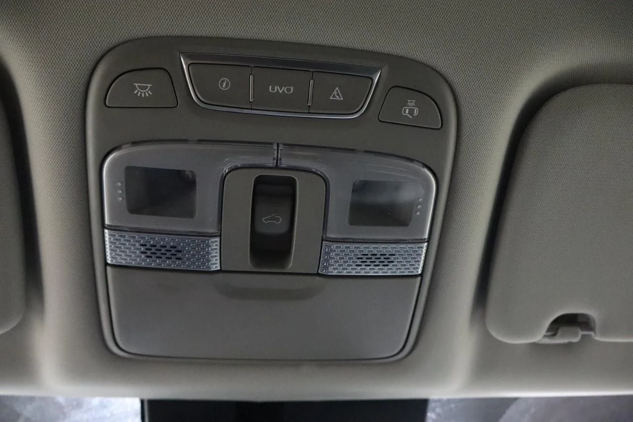 Used 2020 Gravity Gray Kia S image 24