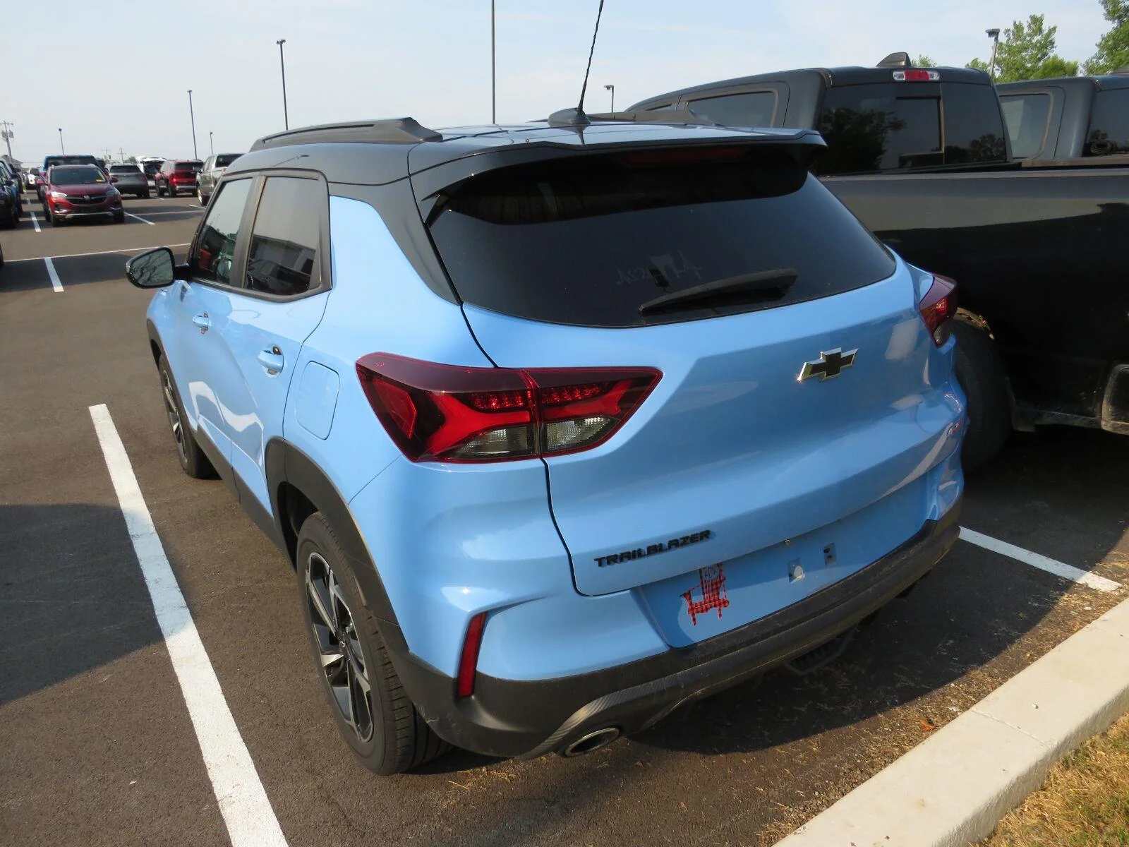 Used 2023 Fountain Blue Chevrolet RS image 9