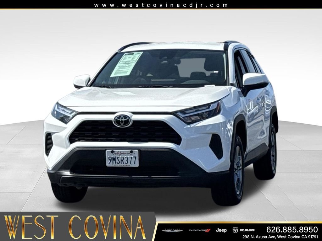 Used 2024 White Toyota XLE image 4