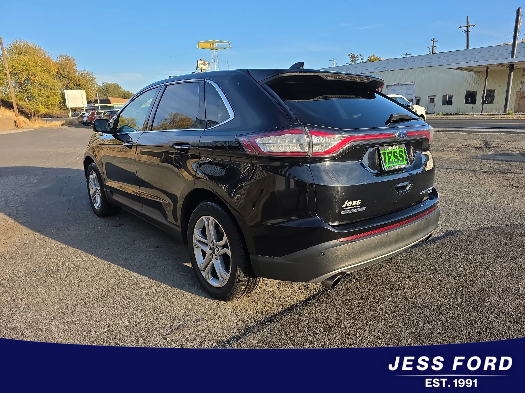 Used 2018 Shadow Black Ford Titanium image 3