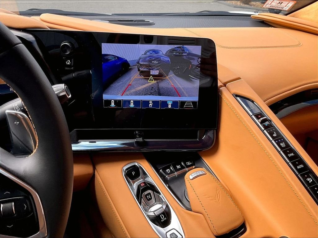 Used 2024 White Chevrolet Stingray image 19