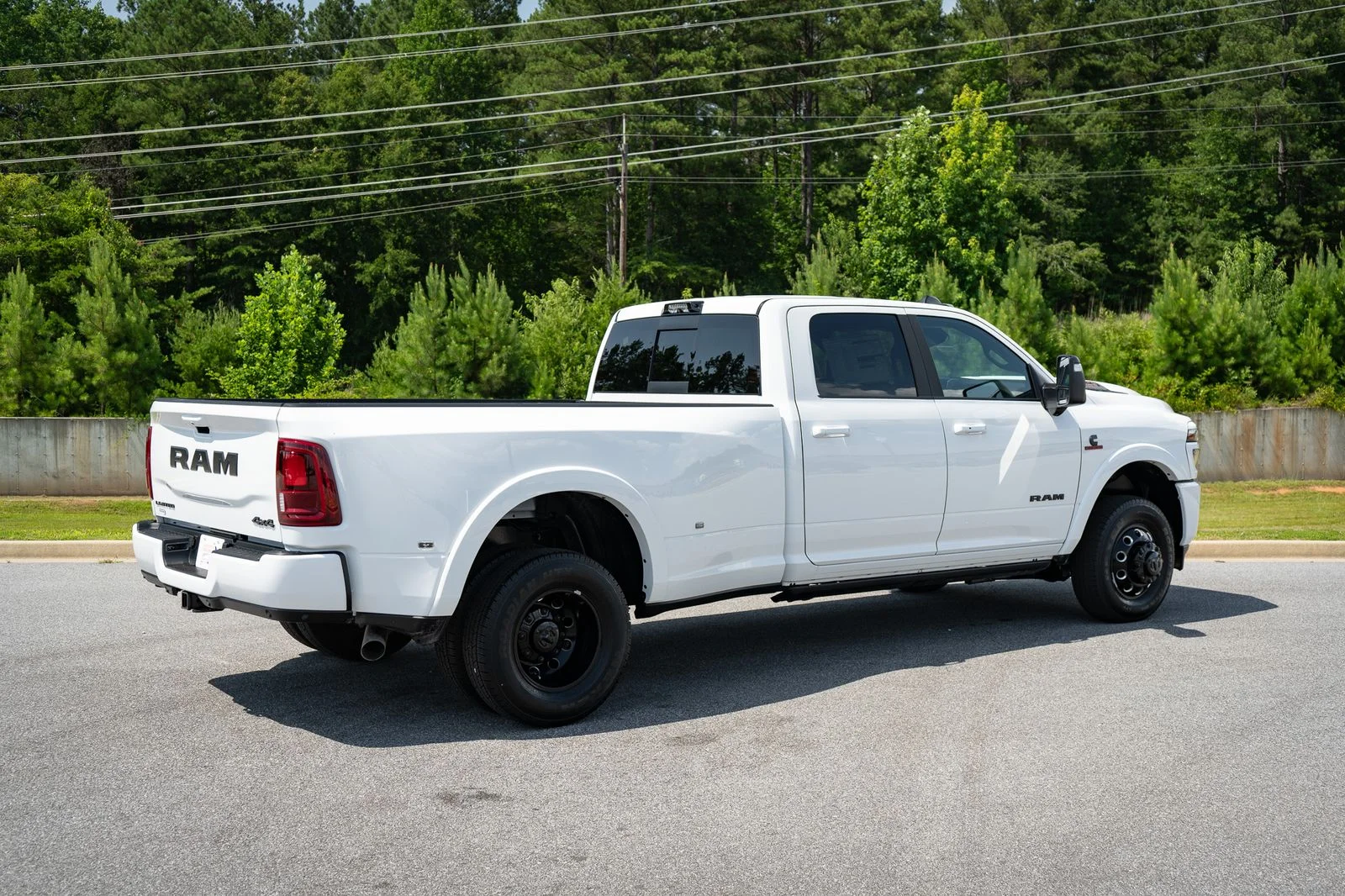 New 2026 Bright White Clear-Coat Exterior Paint RAM Limited image 20