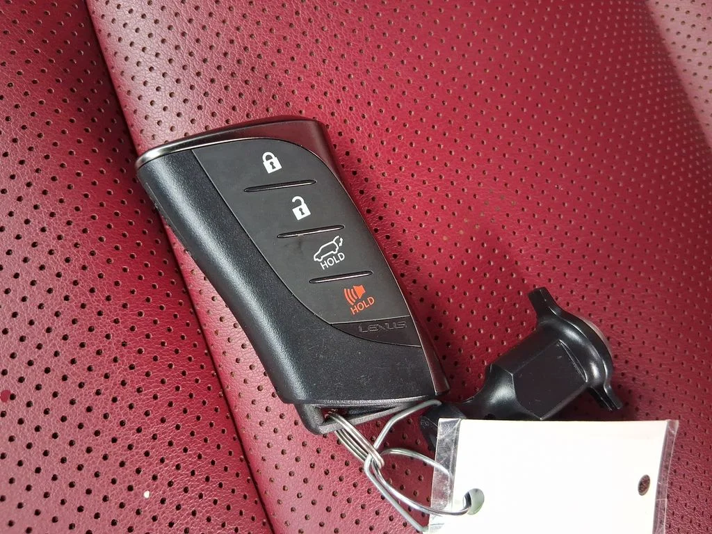 Used 2022 Gray Lexus 350 Premium image 12