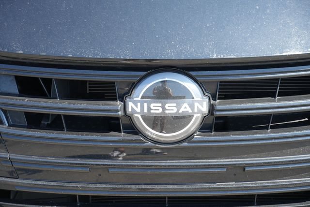 Used 2025 Black Nissan 1.6 SV image 5
