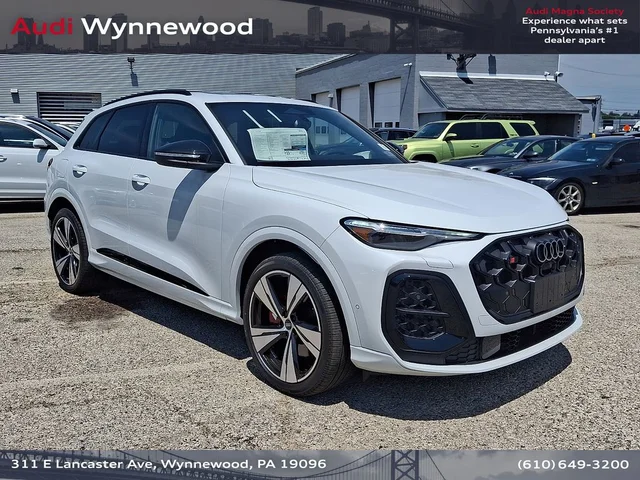 2026 Audi SQ5 Premium Plus