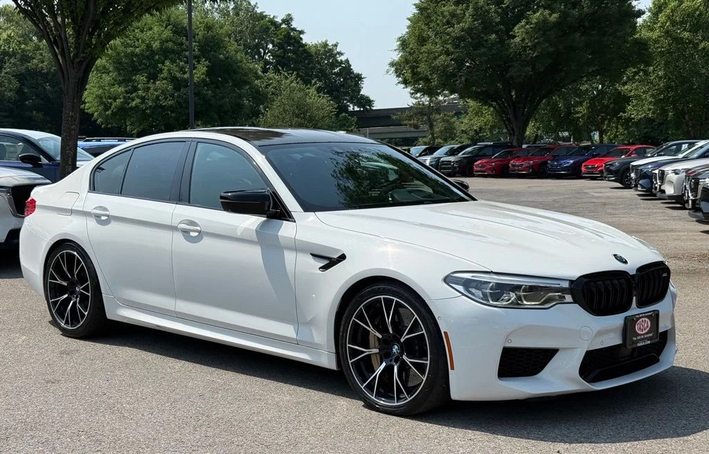 Used 2019 White BMW Competition image 1
