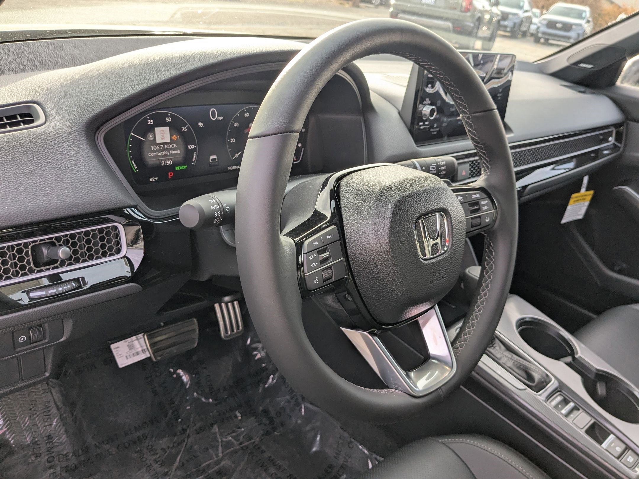 2026 Honda Civic Hatchback Sport Touring - Photo 10