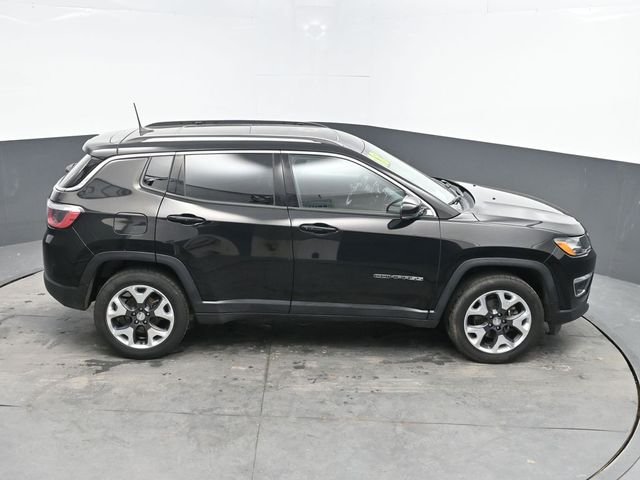 Used 2018 Black Jeep Limited image 32