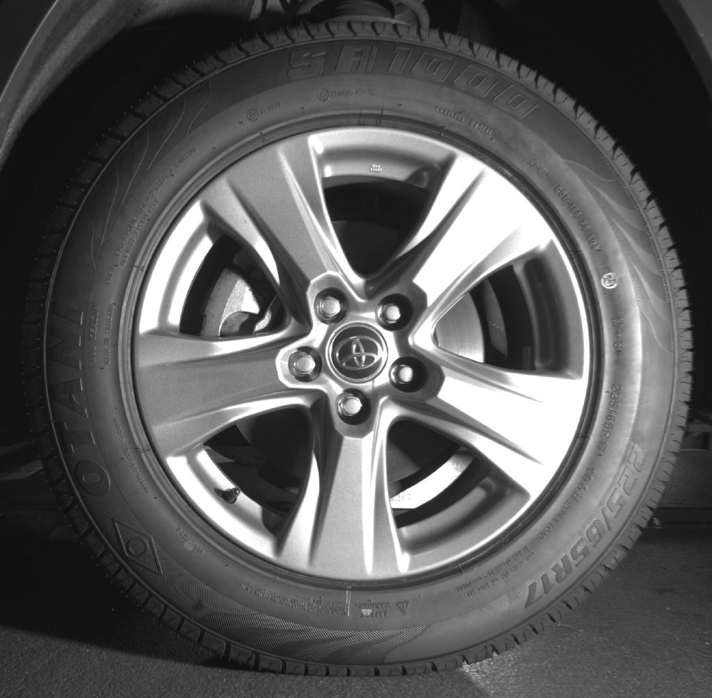 Certified Used 2025 Silver Toyota XLE image 14