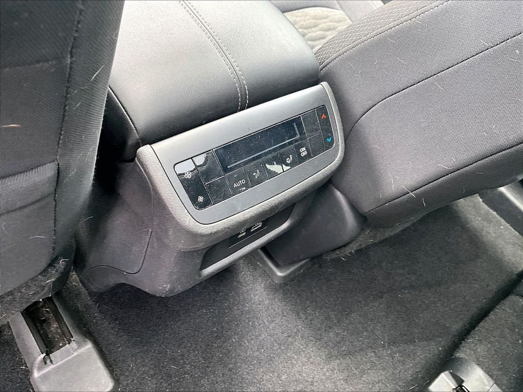 Used 2022 Gun Metallic Nissan SV image 29