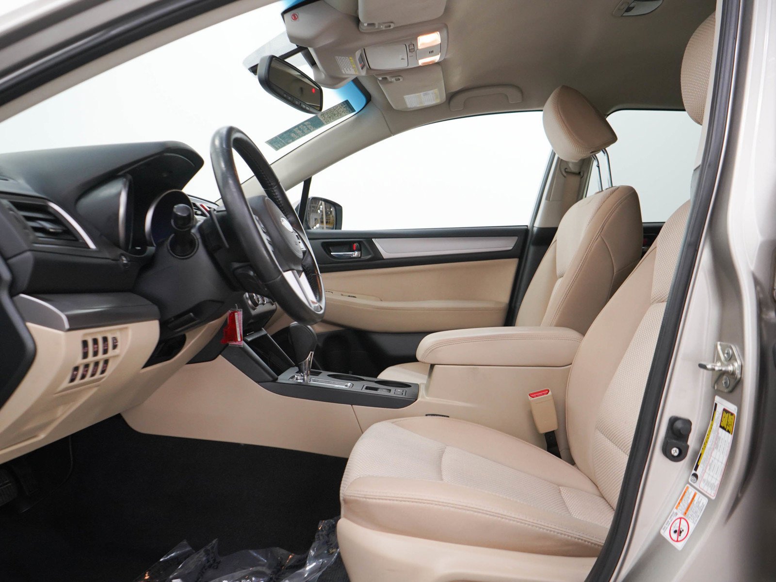 Used 2015 Tungsten Metallic Subaru 2.5i Premium image 22