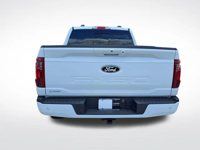 Used 2024 White Ford XLT image 17