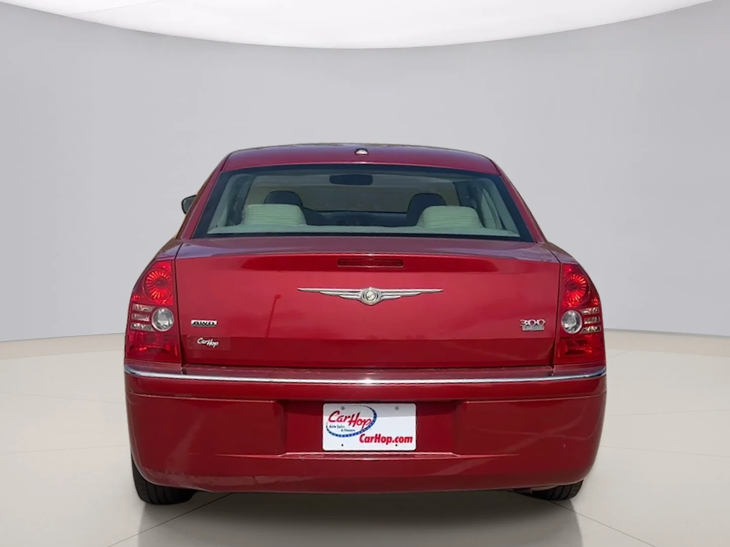 Used 2009 Red Chrysler LIMITED image 4