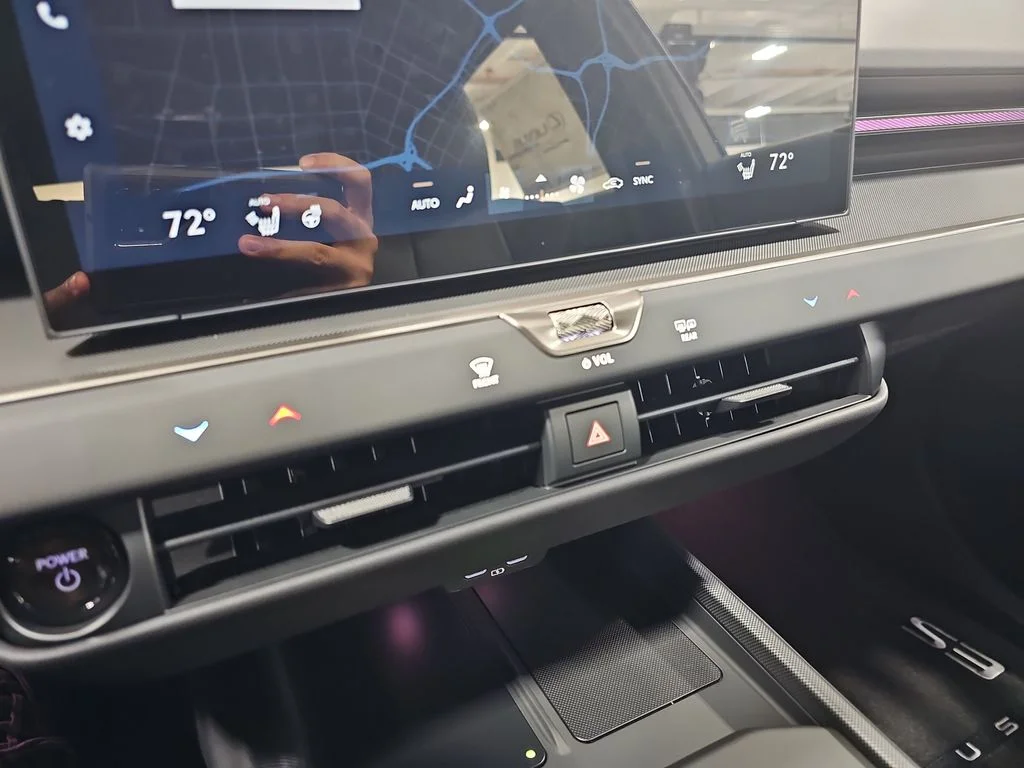 New 2026 Iridium Lexus PREMIUM AWD image 23