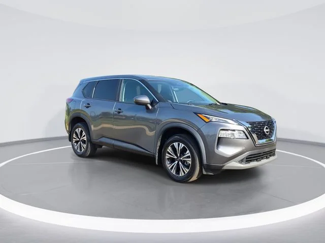 Used 2023 Gray Nissan SV image 2