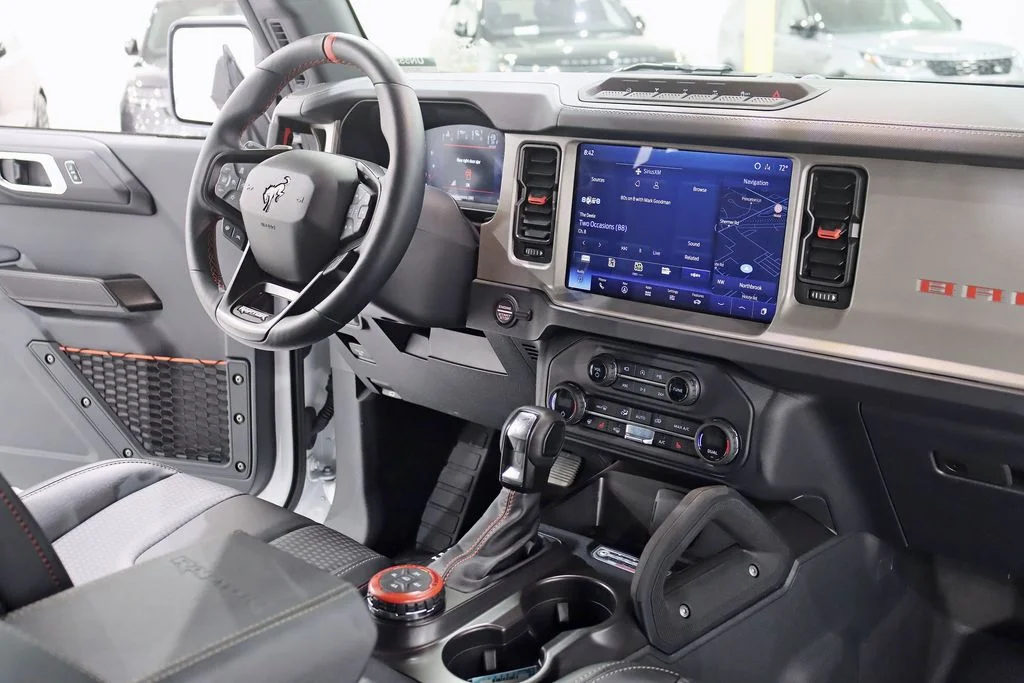 Used 2023 White Ford Raptor image 34