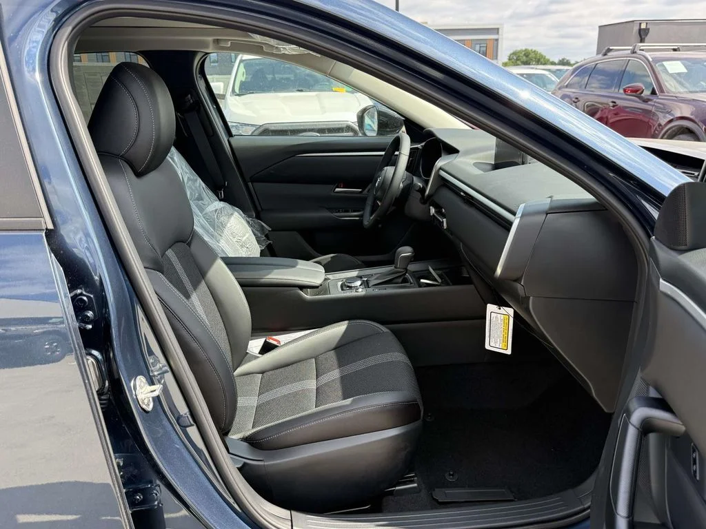 New 2026 Blue Metallic Mazda Preferred image 16