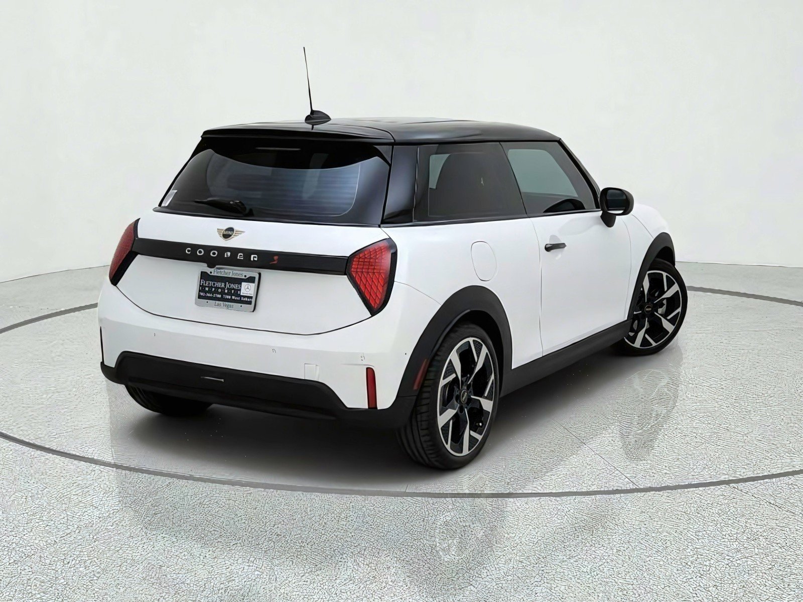 Used 2025 Nanuq White Metallic MINI Cooper S image 9