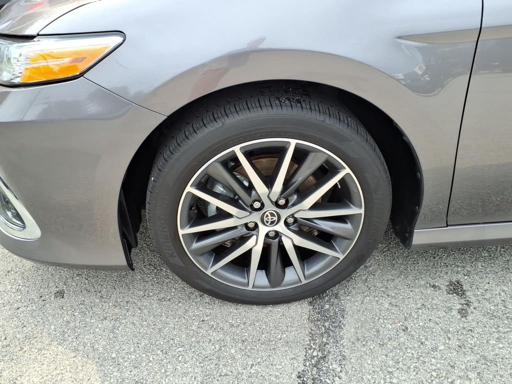 Used 2024 Predawn Gray Mica Toyota XLE image 9