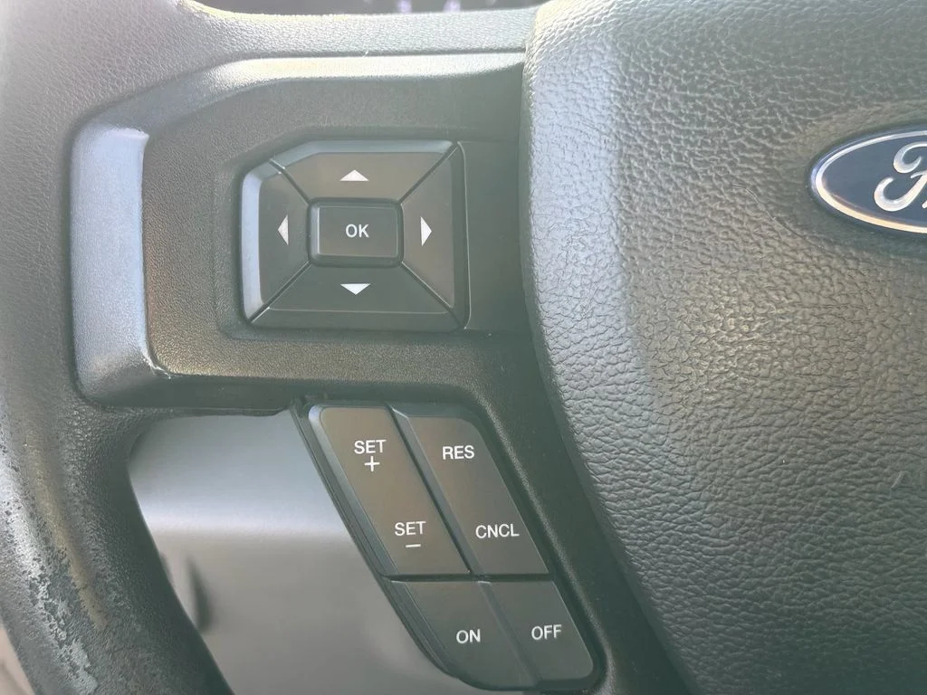 Used 2020 White Ford XL image 22