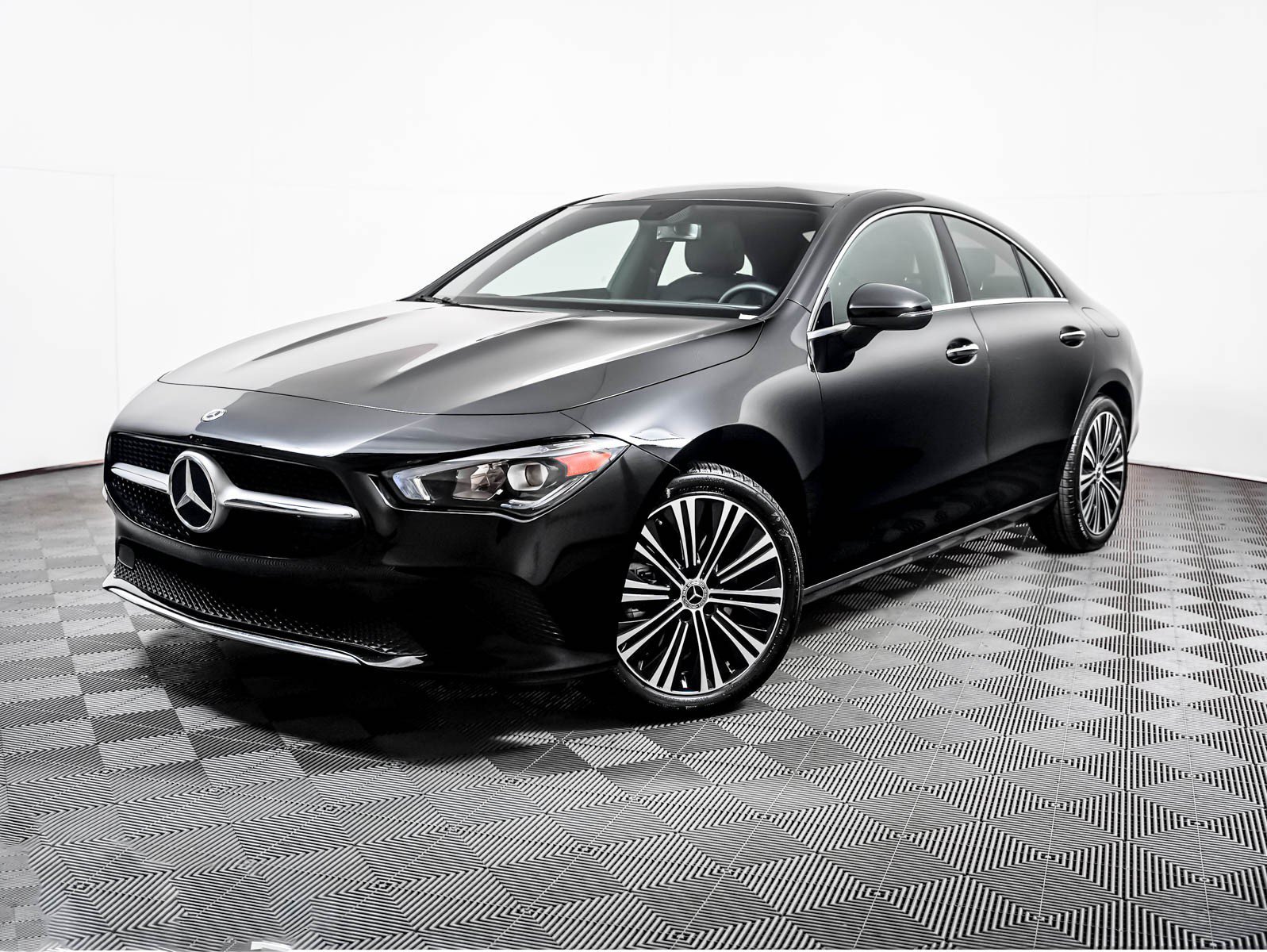2023 Mercedes-Benz CLA