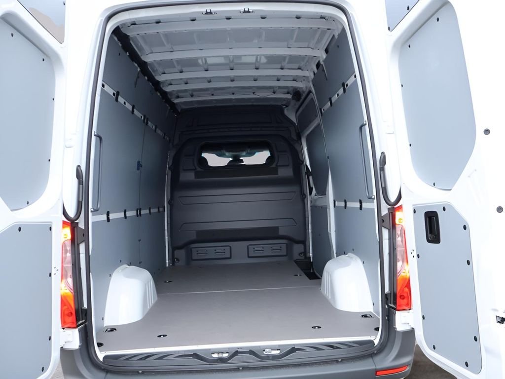 New 2026 Arctic White Mercedes-Benz Cargo 144 WB image 18
